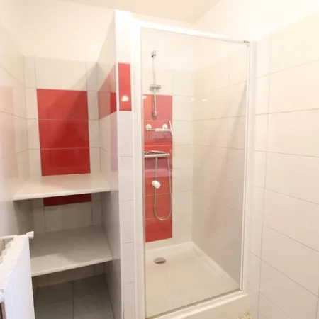 Maison De Plain-pied Avec Jardin, Cheminee Et Randonnees A Proximite - - Fr-1-742-379 Holiday home *